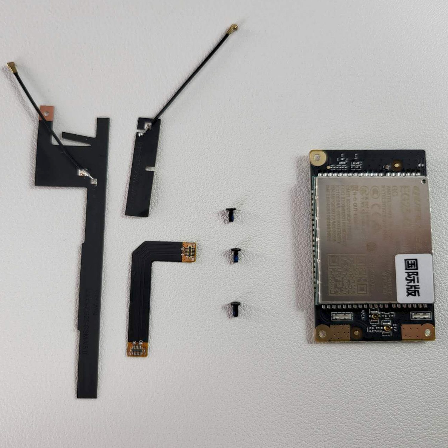 GPD WIN MAX 2025 4G LTE Add-on - Image 2